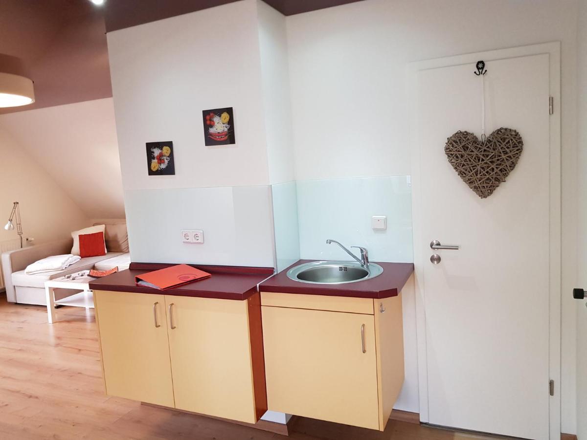Appartement Haus Am Teich - Teichblick à Fehmarn Extérieur photo