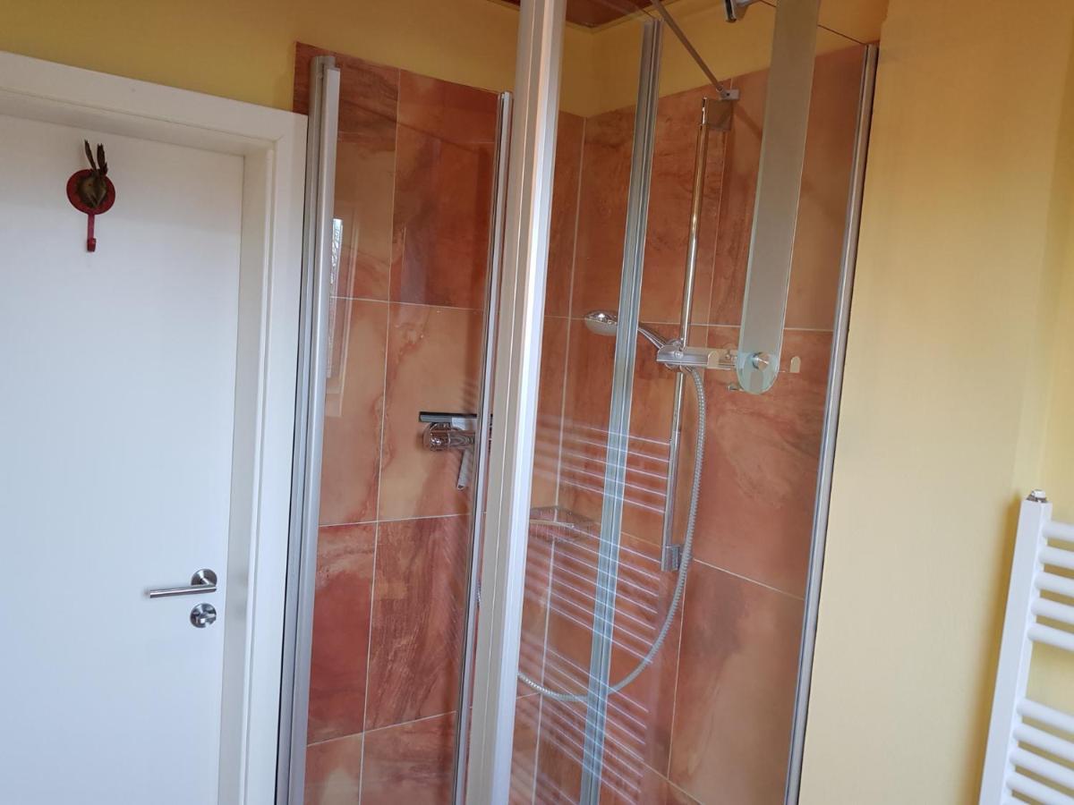 Appartement Haus Am Teich - Teichblick à Fehmarn Extérieur photo