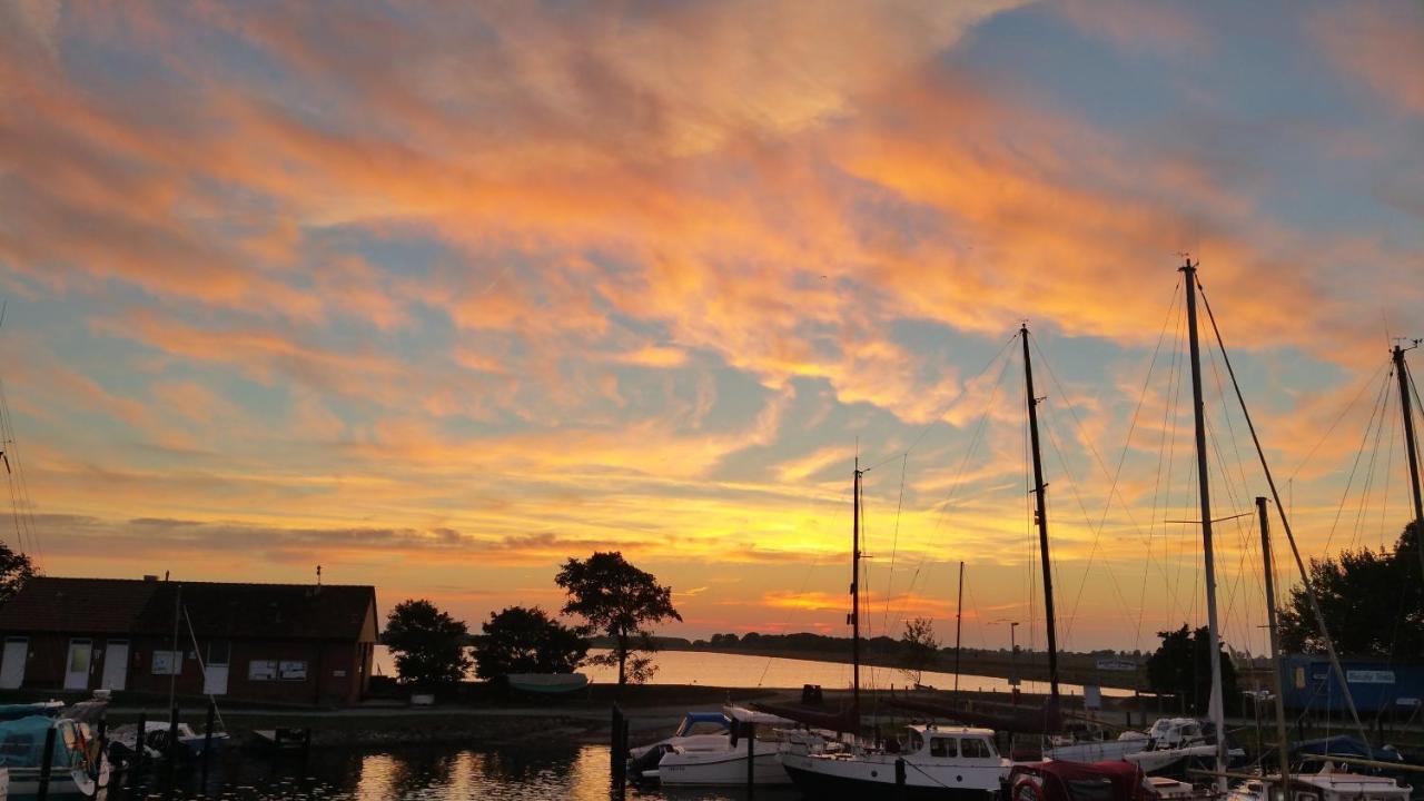 Appartement Haus Am Teich - Teichblick à Fehmarn Extérieur photo