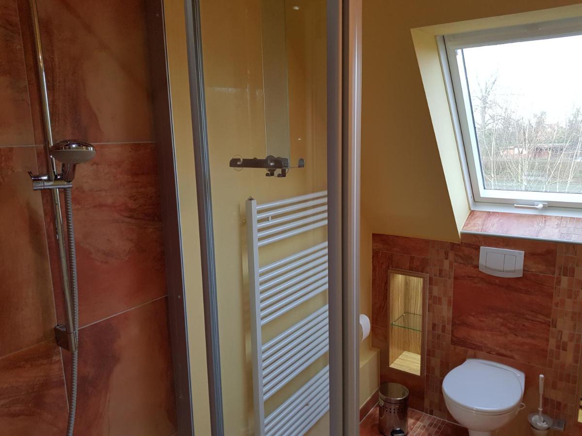 Appartement Haus Am Teich - Teichblick à Fehmarn Extérieur photo